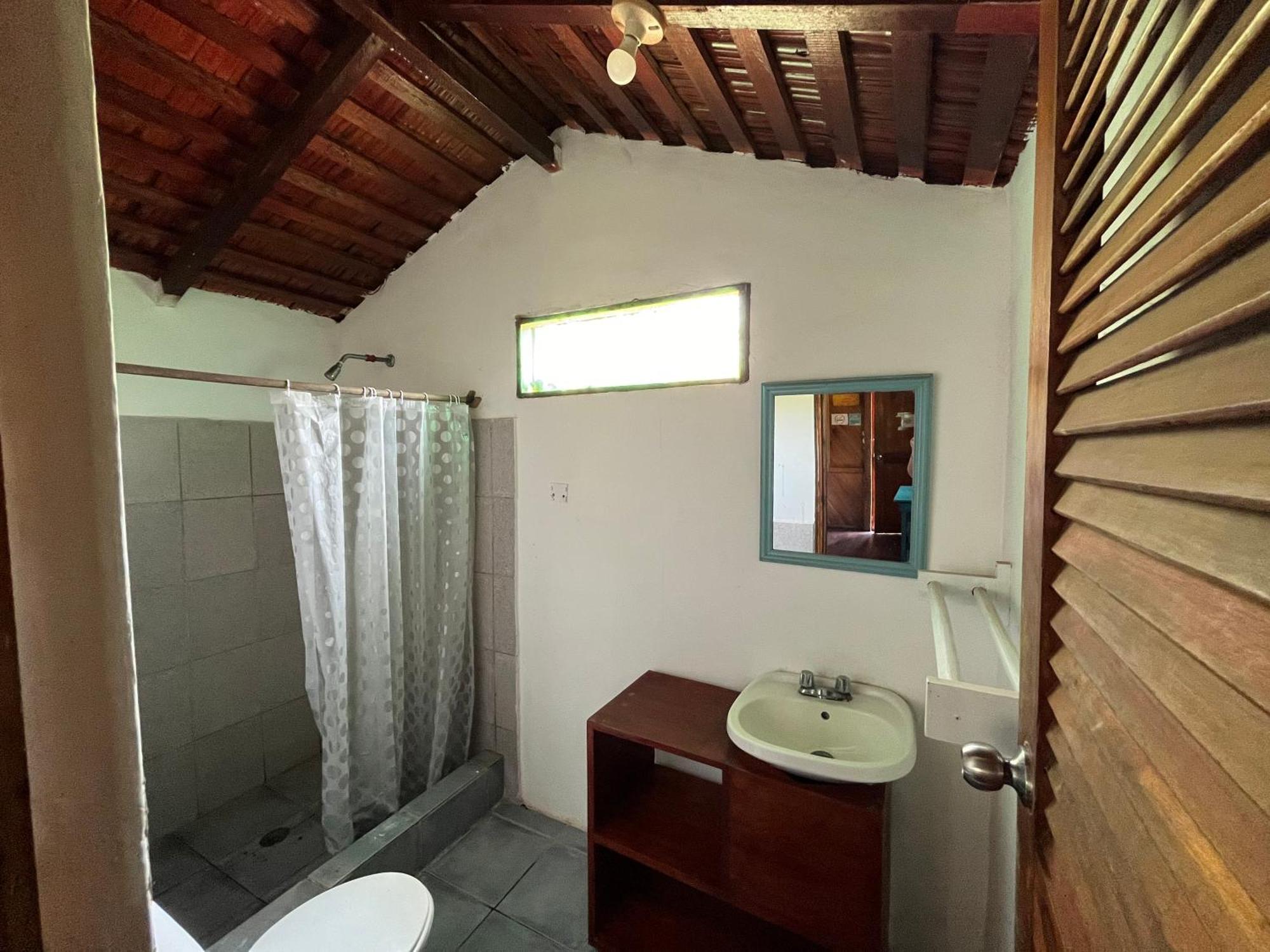 Kamala Surf & Backpacker Hostel Montañita Habitación foto